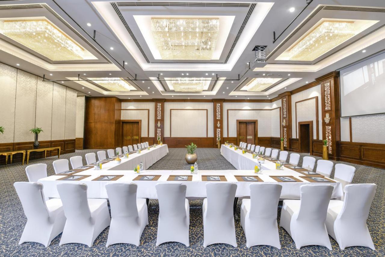 Tolip Resort El Galala Hills Αΐν Σούχνα Εξωτερικό φωτογραφία The Grand Ballroom