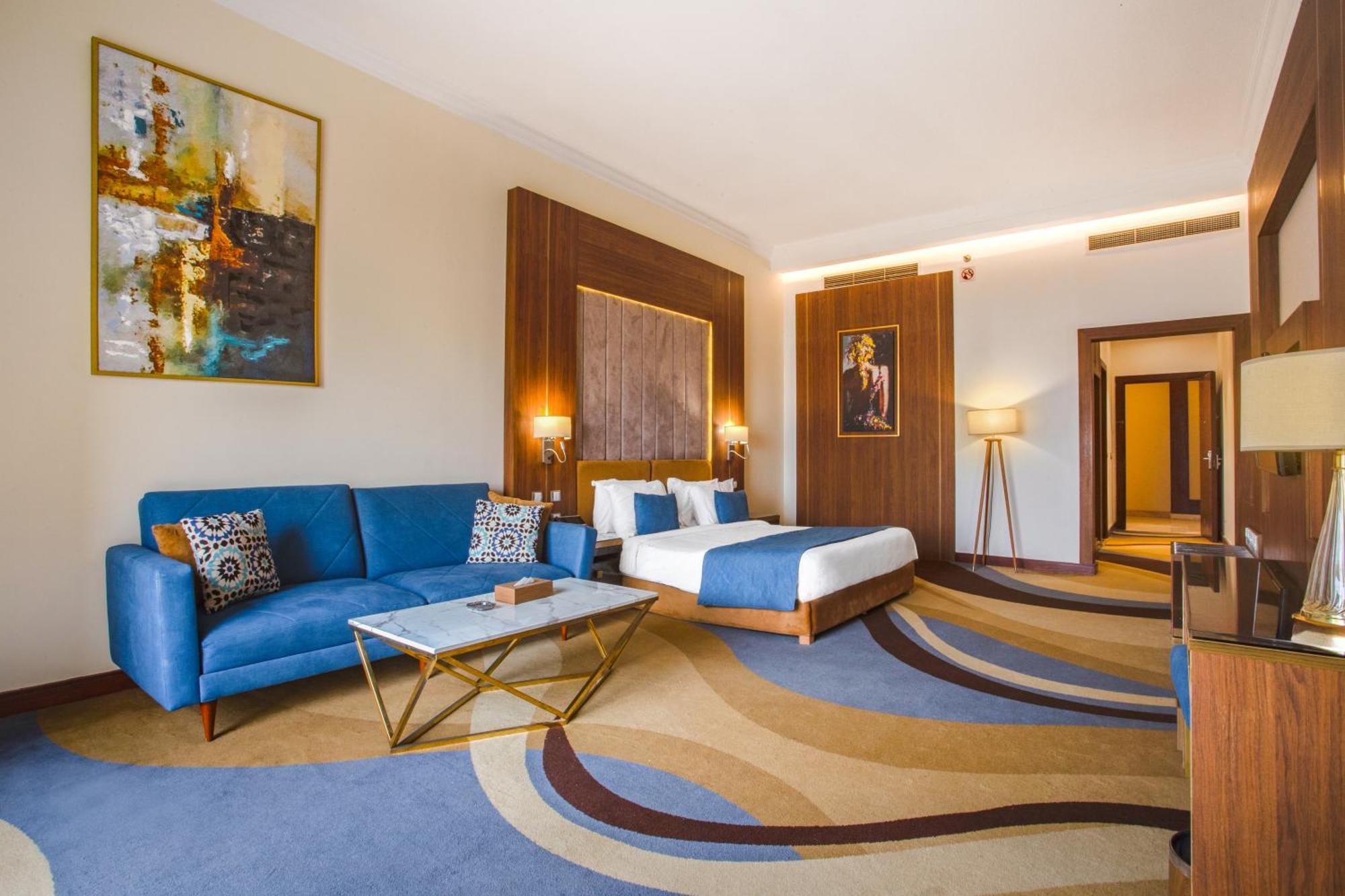 Tolip Resort El Galala Hills Αΐν Σούχνα Εξωτερικό φωτογραφία Suite