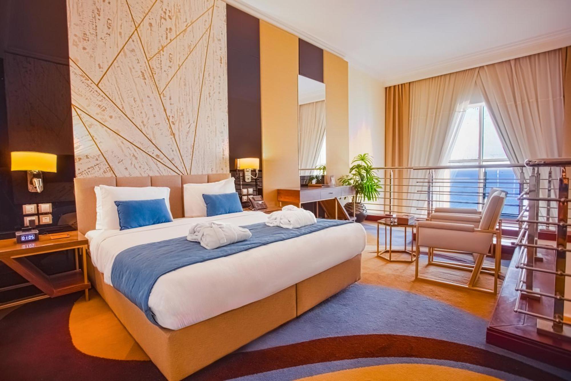 Tolip Resort El Galala Hills Αΐν Σούχνα Εξωτερικό φωτογραφία Suite